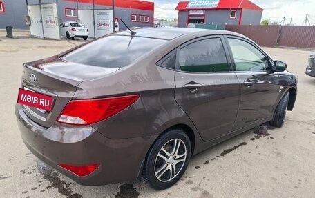 Hyundai Solaris II рестайлинг, 2016 год, 1 150 000 рублей, 3 фотография