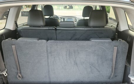Toyota Highlander III, 2015 год, 3 290 000 рублей, 30 фотография