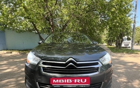 Citroen C4 II рестайлинг, 2016 год, 925 000 рублей, 2 фотография