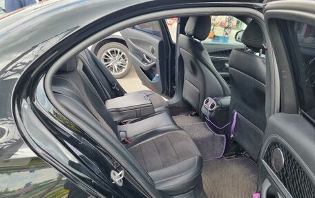 Mercedes-Benz E-Класс, 2019 год, 2 500 000 рублей, 5 фотография