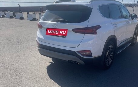 Hyundai Santa Fe IV, 2018 год, 2 899 000 рублей, 6 фотография