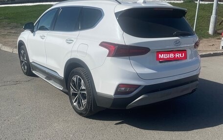 Hyundai Santa Fe IV, 2018 год, 2 899 000 рублей, 5 фотография