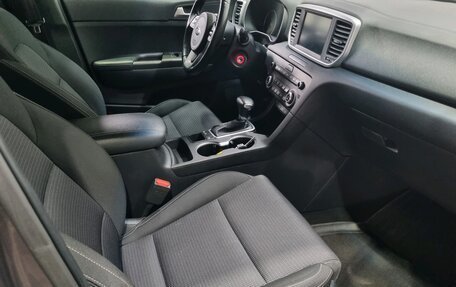 KIA Sportage IV рестайлинг, 2020 год, 2 211 000 рублей, 9 фотография