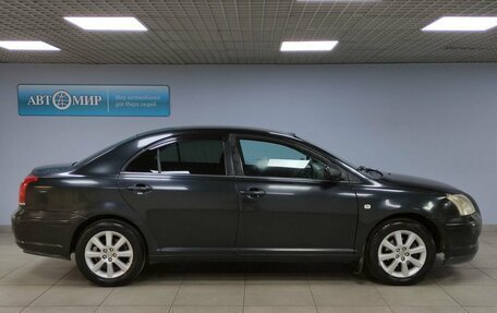 Toyota Avensis III рестайлинг, 2004 год, 718 000 рублей, 4 фотография