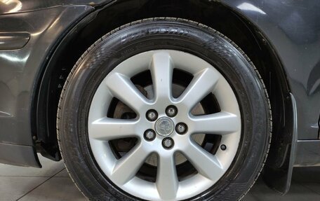 Toyota Avensis III рестайлинг, 2004 год, 718 000 рублей, 9 фотография