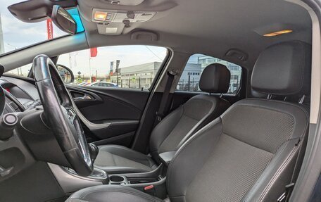 Opel Astra J, 2011 год, 595 000 рублей, 3 фотография