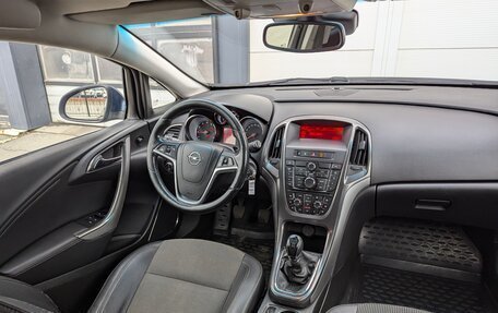 Opel Astra J, 2011 год, 595 000 рублей, 11 фотография