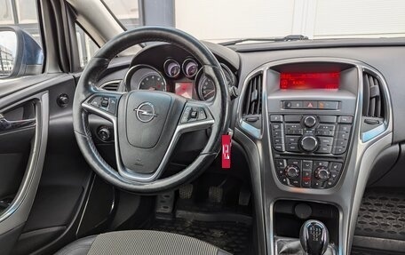 Opel Astra J, 2011 год, 595 000 рублей, 10 фотография