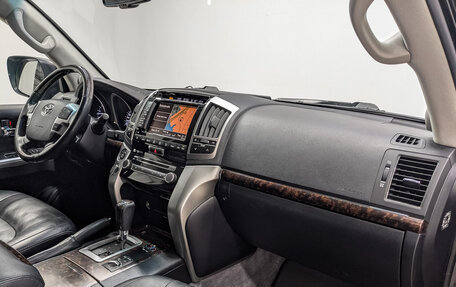 Toyota Land Cruiser 200, 2014 год, 3 450 000 рублей, 13 фотография