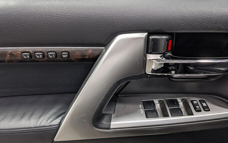 Toyota Land Cruiser 200, 2014 год, 3 450 000 рублей, 25 фотография