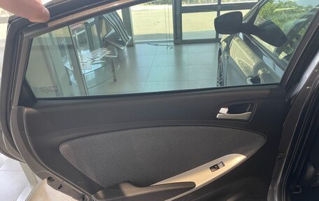 Hyundai Solaris II рестайлинг, 2013 год, 780 000 рублей, 17 фотография