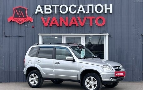 Chevrolet Niva I рестайлинг, 2014 год, 540 000 рублей, 3 фотография