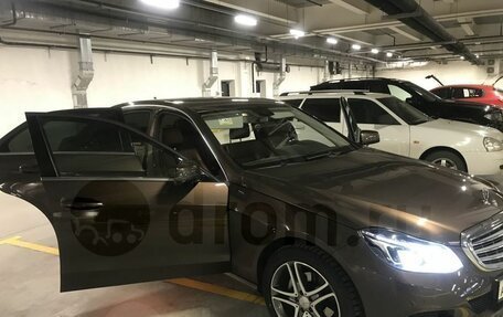 Mercedes-Benz E-Класс, 2013 год, 1 550 000 рублей, 8 фотография