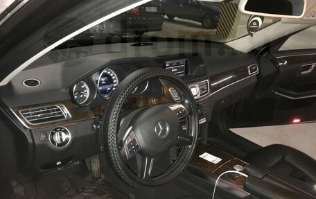 Mercedes-Benz E-Класс, 2013 год, 1 550 000 рублей, 5 фотография