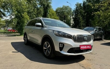 KIA Sorento III Prime рестайлинг, 2018 год, 2 670 000 рублей, 1 фотография