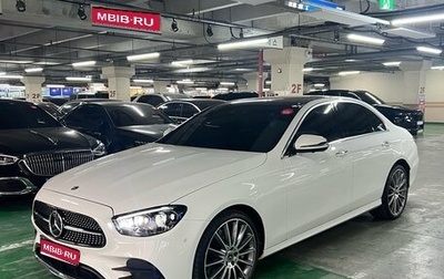 Mercedes-Benz E-Класс, 2022 год, 4 390 000 рублей, 1 фотография