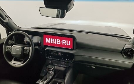 Toyota Land Cruiser Prado, 2024 год, 10 490 000 рублей, 11 фотография