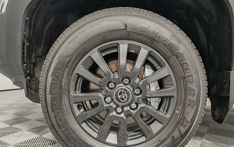 Toyota Land Cruiser Prado, 2024 год, 10 490 000 рублей, 18 фотография