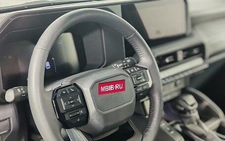 Toyota Land Cruiser Prado, 2024 год, 10 490 000 рублей, 19 фотография