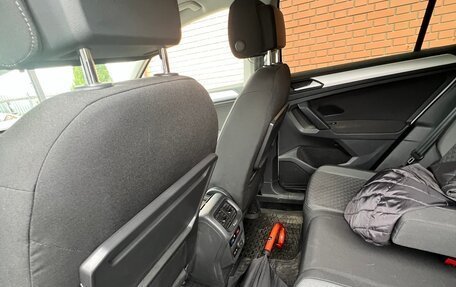 Volkswagen Tiguan II, 2020 год, 2 850 000 рублей, 9 фотография
