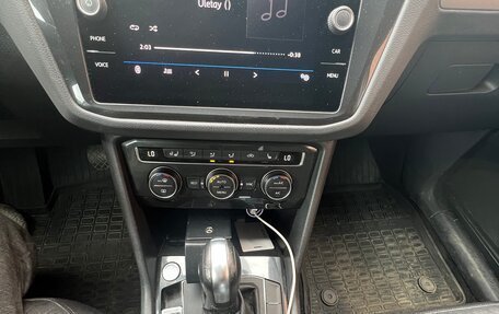 Volkswagen Tiguan II, 2020 год, 2 850 000 рублей, 11 фотография