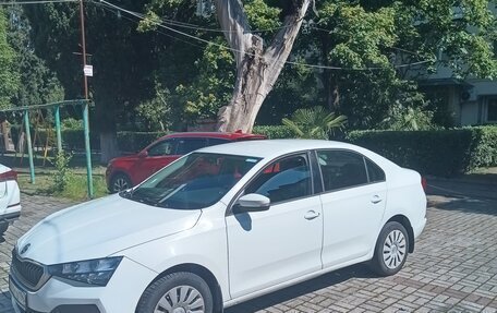 Skoda Rapid II, 2021 год, 1 100 000 рублей, 2 фотография