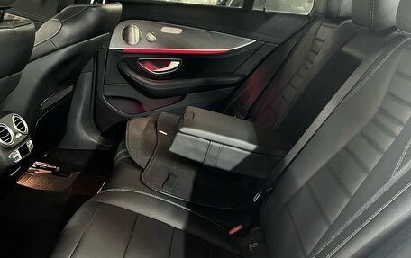 Mercedes-Benz E-Класс, 2022 год, 4 390 000 рублей, 9 фотография