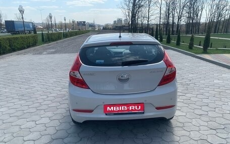 Hyundai Solaris II рестайлинг, 2014 год, 925 000 рублей, 6 фотография
