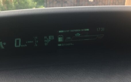 Toyota Prius, 2012 год, 1 360 000 рублей, 12 фотография