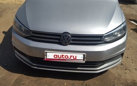 Volkswagen Touran III, 2018 год, 1 830 000 рублей, 2 фотография