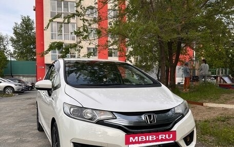 Honda Fit III, 2014 год, 1 000 000 рублей, 2 фотография