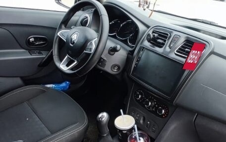 Renault Logan II, 2019 год, 1 000 000 рублей, 14 фотография