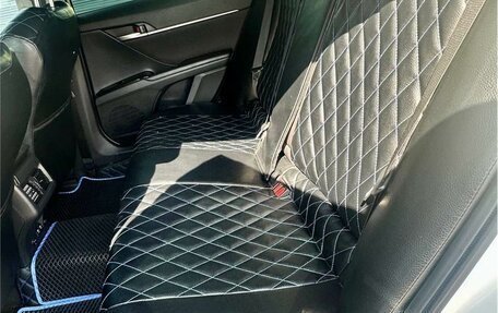 Toyota Camry, 2020 год, 2 510 000 рублей, 17 фотография
