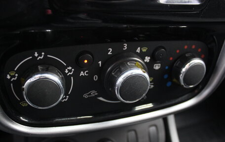 Renault Duster I рестайлинг, 2013 год, 897 000 рублей, 19 фотография