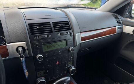 Volkswagen Touareg III, 2006 год, 1 300 000 рублей, 13 фотография