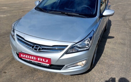 Hyundai Solaris II рестайлинг, 2016 год, 1 240 000 рублей, 5 фотография
