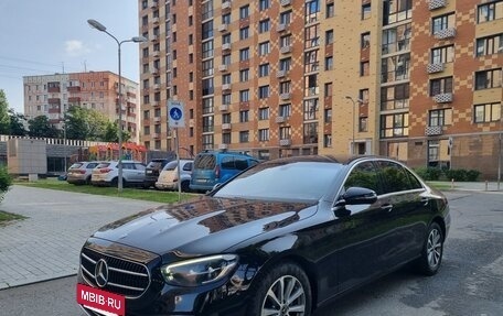 Mercedes-Benz E-Класс, 2021 год, 3 380 000 рублей, 8 фотография