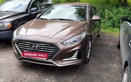 Hyundai Sonata VII, 2019 год, 2 200 000 рублей, 3 фотография