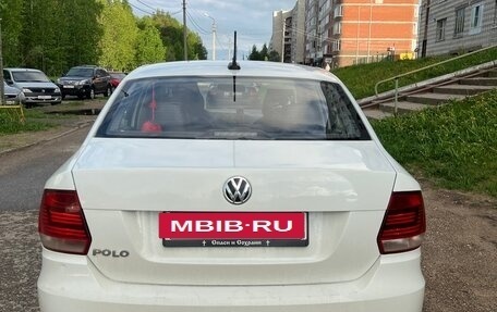 Volkswagen Polo VI (EU Market), 2017 год, 400 000 рублей, 3 фотография