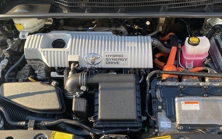 Toyota Prius, 2010 год, 1 190 000 рублей, 2 фотография