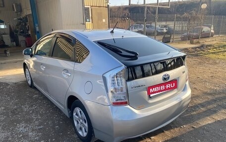 Toyota Prius, 2010 год, 1 190 000 рублей, 8 фотография