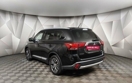 Mitsubishi Outlander III рестайлинг 3, 2016 год, 1 845 000 рублей, 4 фотография