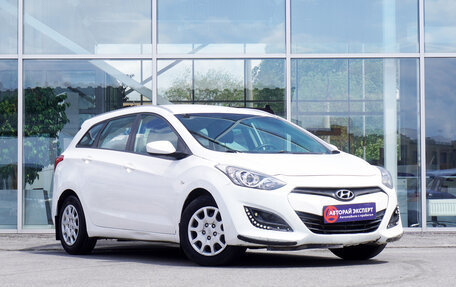 Hyundai i30 II рестайлинг, 2012 год, 899 000 рублей, 3 фотография