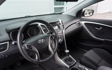 Hyundai i30 II рестайлинг, 2012 год, 899 000 рублей, 10 фотография