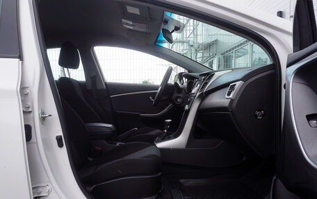 Hyundai i30 II рестайлинг, 2012 год, 899 000 рублей, 18 фотография