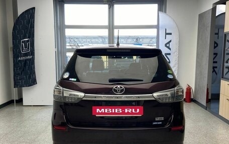 Toyota Wish II, 2013 год, 1 380 000 рублей, 5 фотография