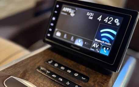 Mercedes-Benz V-Класс, 2019 год, 10 500 000 рублей, 30 фотография