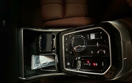 BMW 7 серия, 2025 год, 15 700 000 рублей, 10 фотография