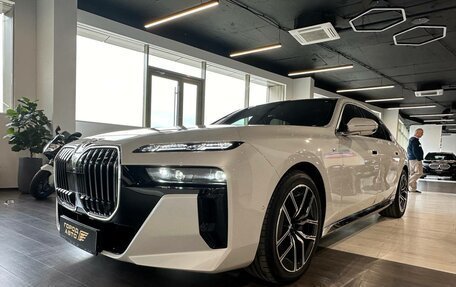 BMW 7 серия, 2025 год, 15 700 000 рублей, 24 фотография