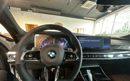 BMW 7 серия, 2025 год, 15 700 000 рублей, 22 фотография